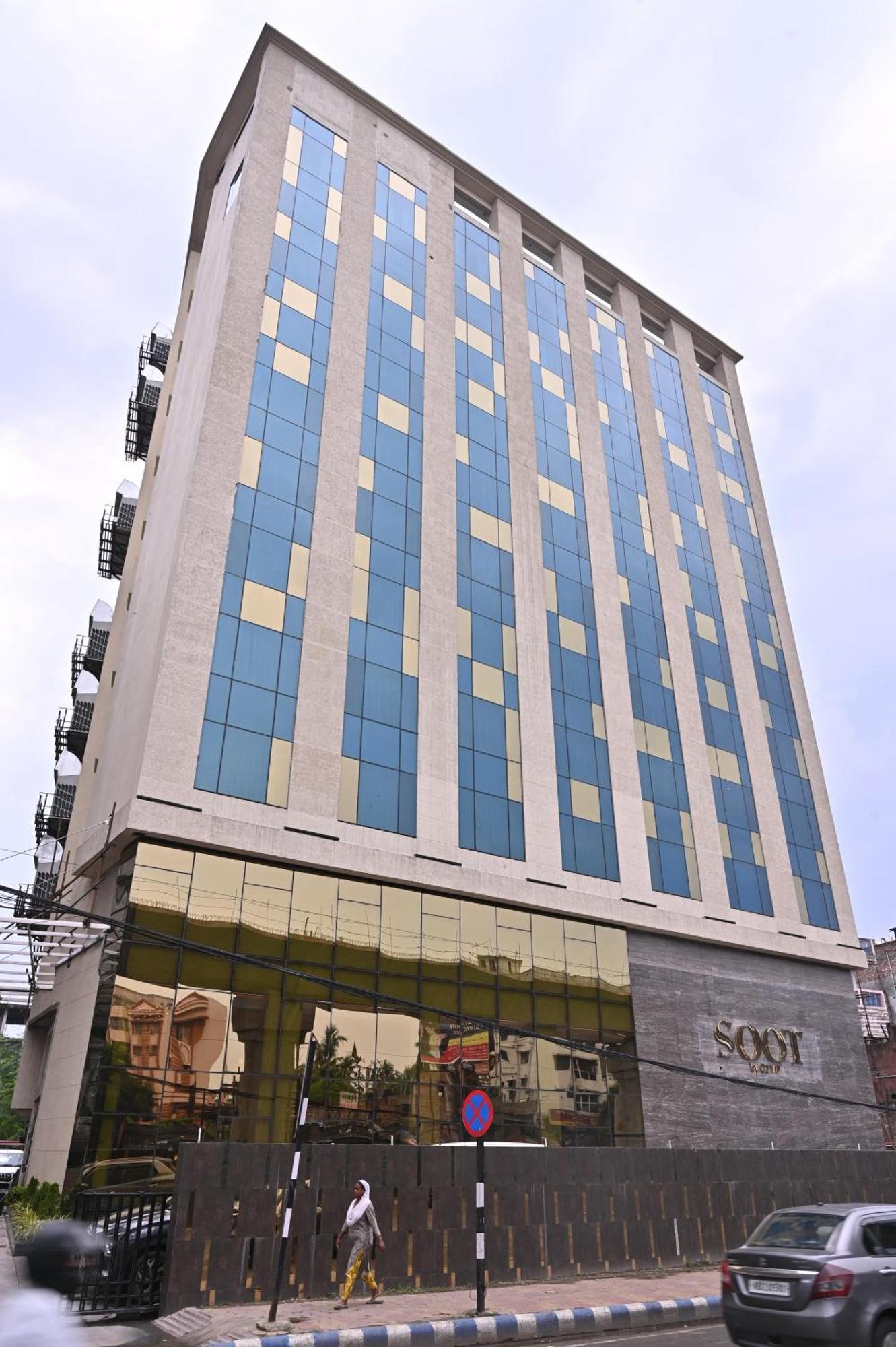 Hotel Soot Колката Екстериор снимка